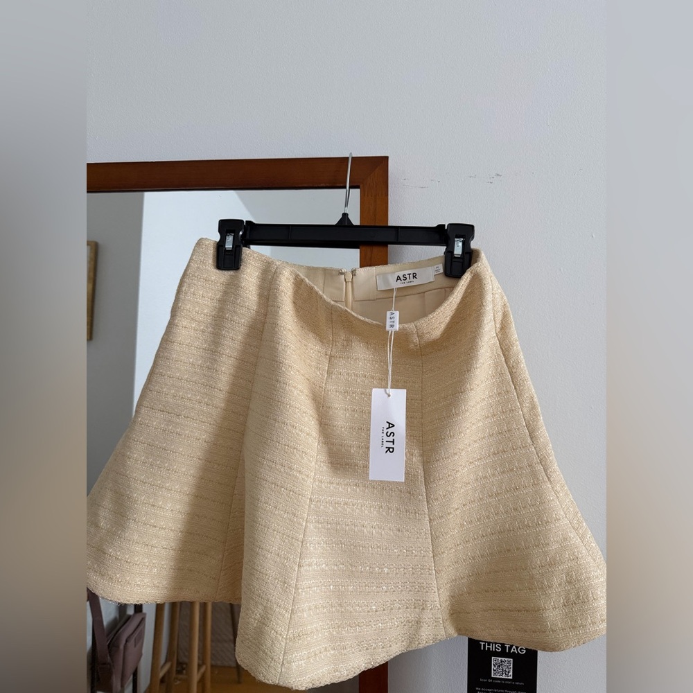 ASTR The Place Yellow Tweed Skirt (NWT)